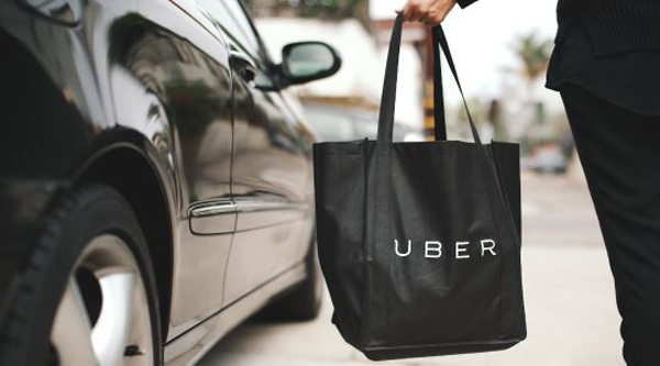 不務(wù)正業(yè)的Uber要給電商送快遞，它到底玩了多少花樣？