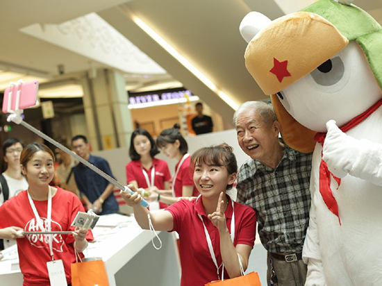 小米4c線下全國首賣，竟比iPhone 6s還火爆！