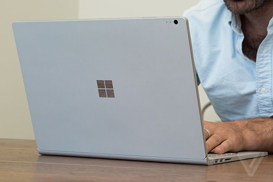 想買Surface Book？先看看媒體們怎么評價