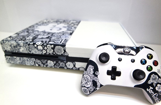 不輸蘋果！微軟也推猴年定制版Xbox One主機