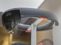 HoloLens價格昂貴？加入VR功能后再下定論吧