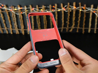 閃迪推出史上最大內(nèi)存容量iPhone 6/6s保護(hù)套