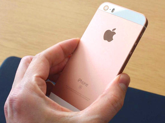 科客晚報(bào)：iPhone SE續(xù)航超給力 HTC 10跑分嚇壞小米！