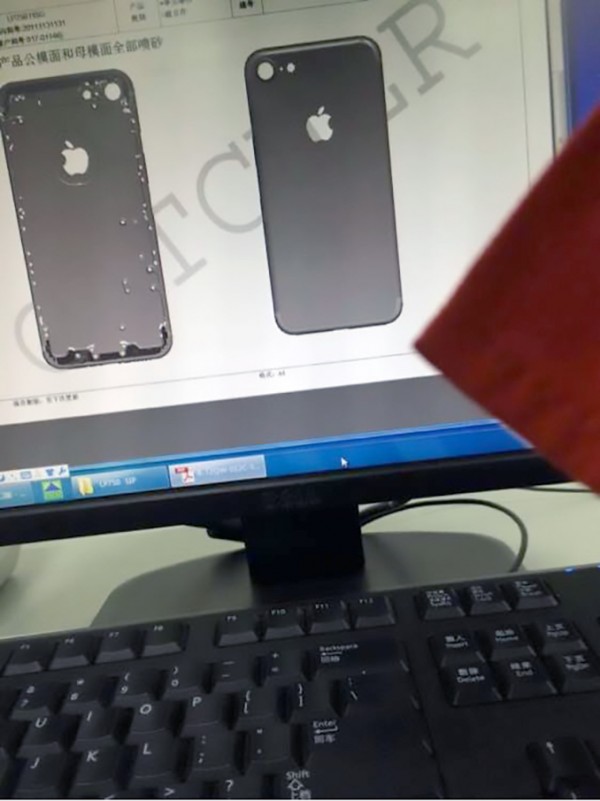 靠近真相：疑似iPhone 7后殼曝光，白帶消失了！