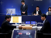 中國(guó)圍棋第一人：AlphaGo可以贏李世石，但贏不了我