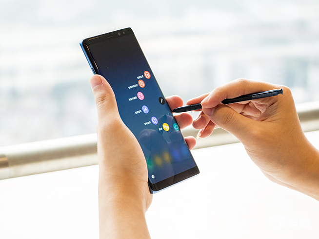 三星Galaxy Note8圖賞：全視曲面大屏配筆才夠Note！