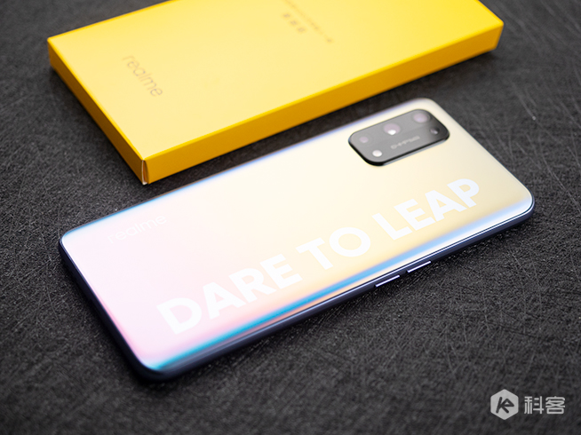 realme X7 Pro上手體驗(yàn)：輕薄65W閃充 2199元起夠香嗎？