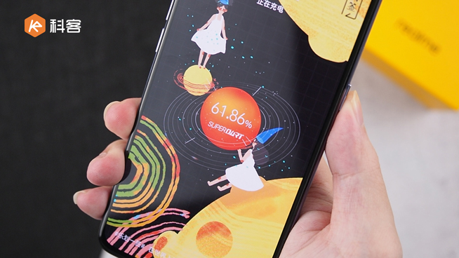 realme X7 Pro上手體驗(yàn)：輕薄65W閃充 2199元起夠香嗎？
