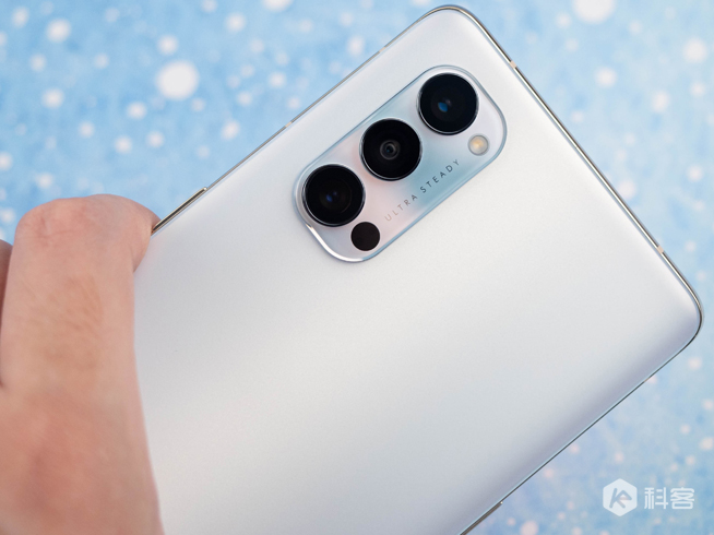 OPPO Reno5系列全曝光：輕薄壓榨到極限？首發(fā)人像視頻新技術(shù)！