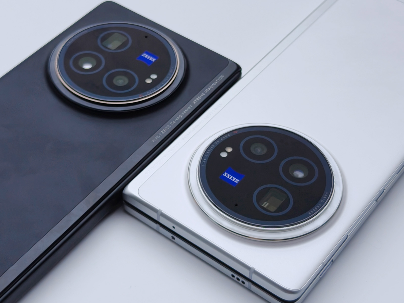  減重60克！vivo X Fold3系列折疊屏旗艦發(fā)布，定價(jià)有驚喜